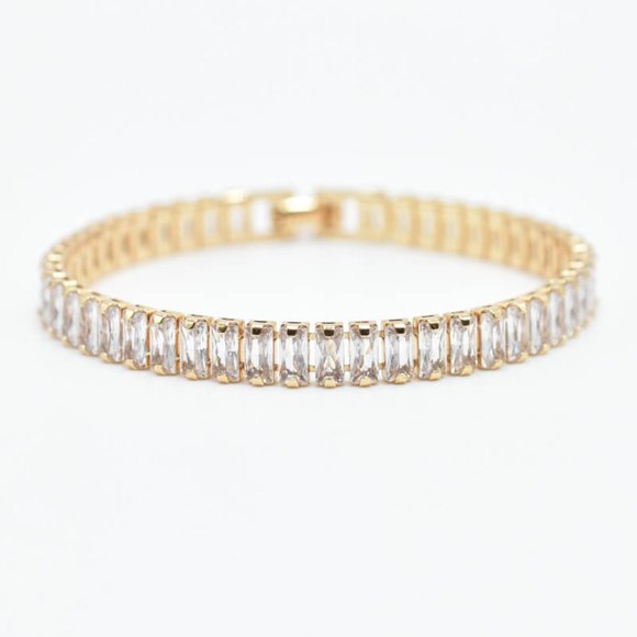 14k Gold Plated Crystal Baguette Cut Tennis Bracelet - Picture 5 of 5